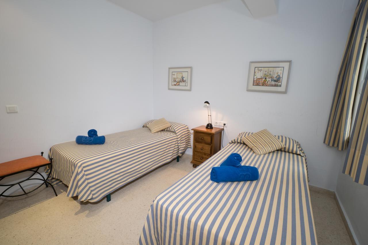 Carabeo 60 2B Menyber Apartman Nerja Kültér fotó